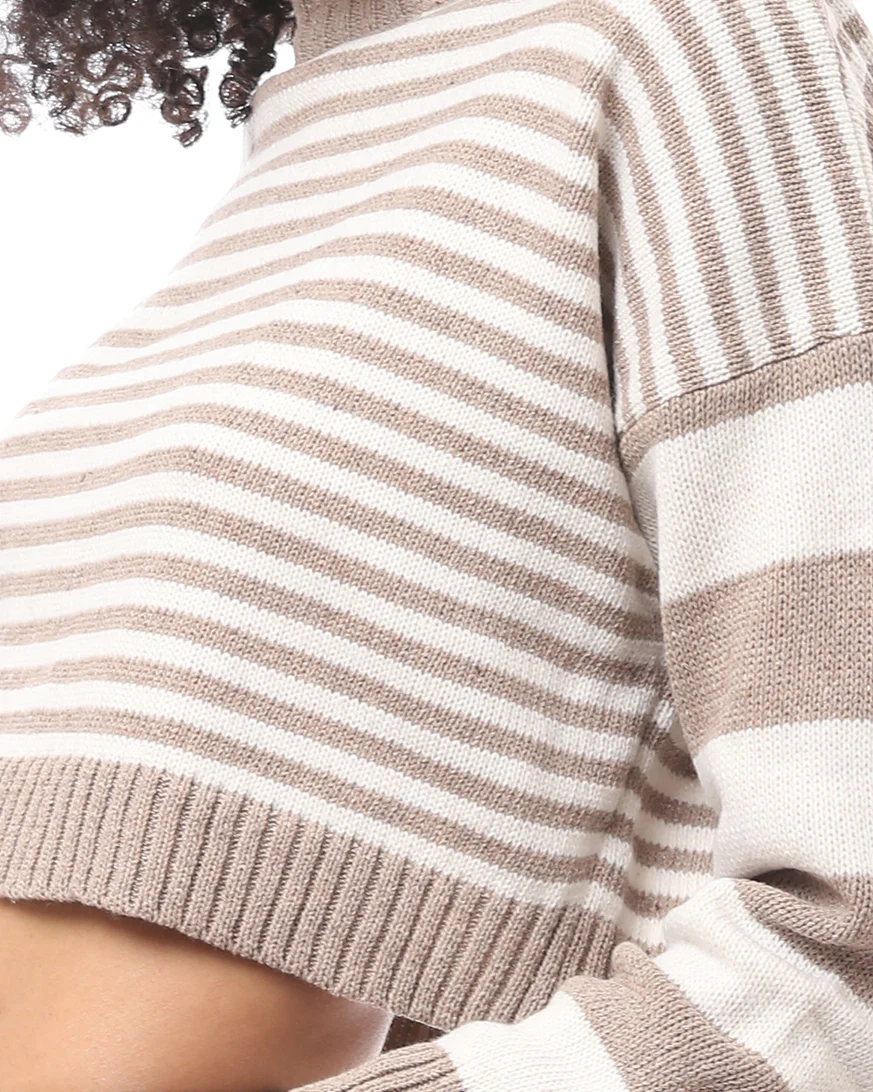 Bi-Tone Long Sleeves White & Taupe Pullover - O171365 - Image 4