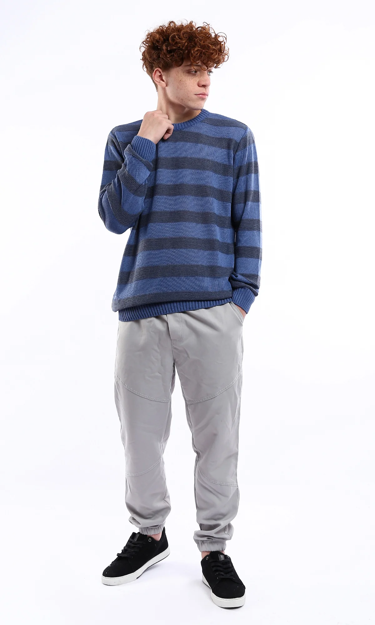O173594 Men Pullover - Image 5