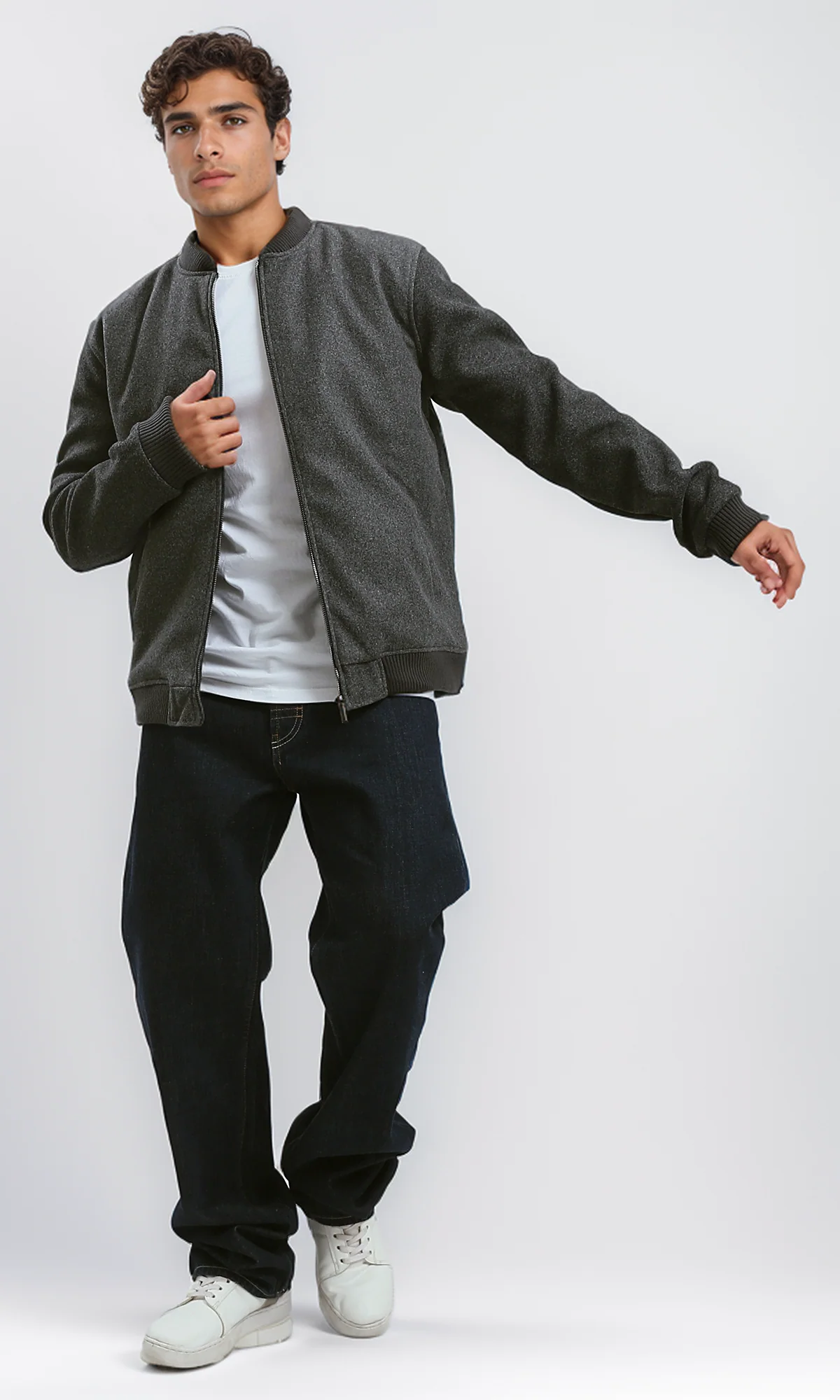 O176026 Men Jacket - Image 5