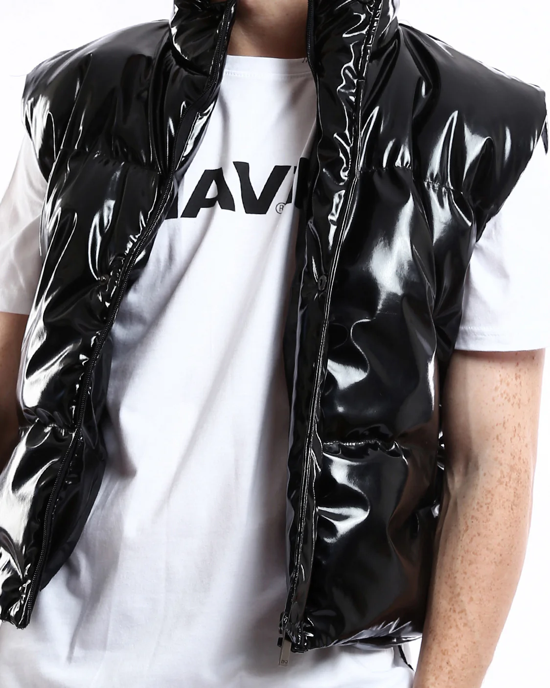 Ravin High-Shine Quilted Puffer Vest in Glossy Black - O176357 - Image 4