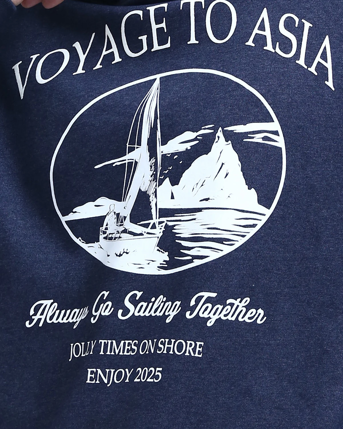 Ravin Men's "Voyage to Asia" Oversized Graphic Hoodie – Navy Heather - o193402 - Image 4