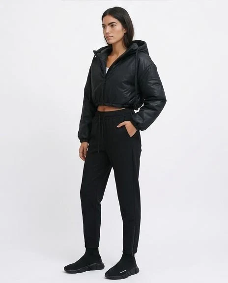 RAVIN | Women’s Hooded Cropped Puffer Jacket - Black - O194935 - Image 5