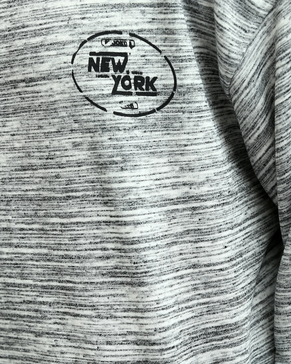 RAVIN Men’s Space-Dye Relaxed Hoodie – New York Streetwear Edition - o197303 - Image 4