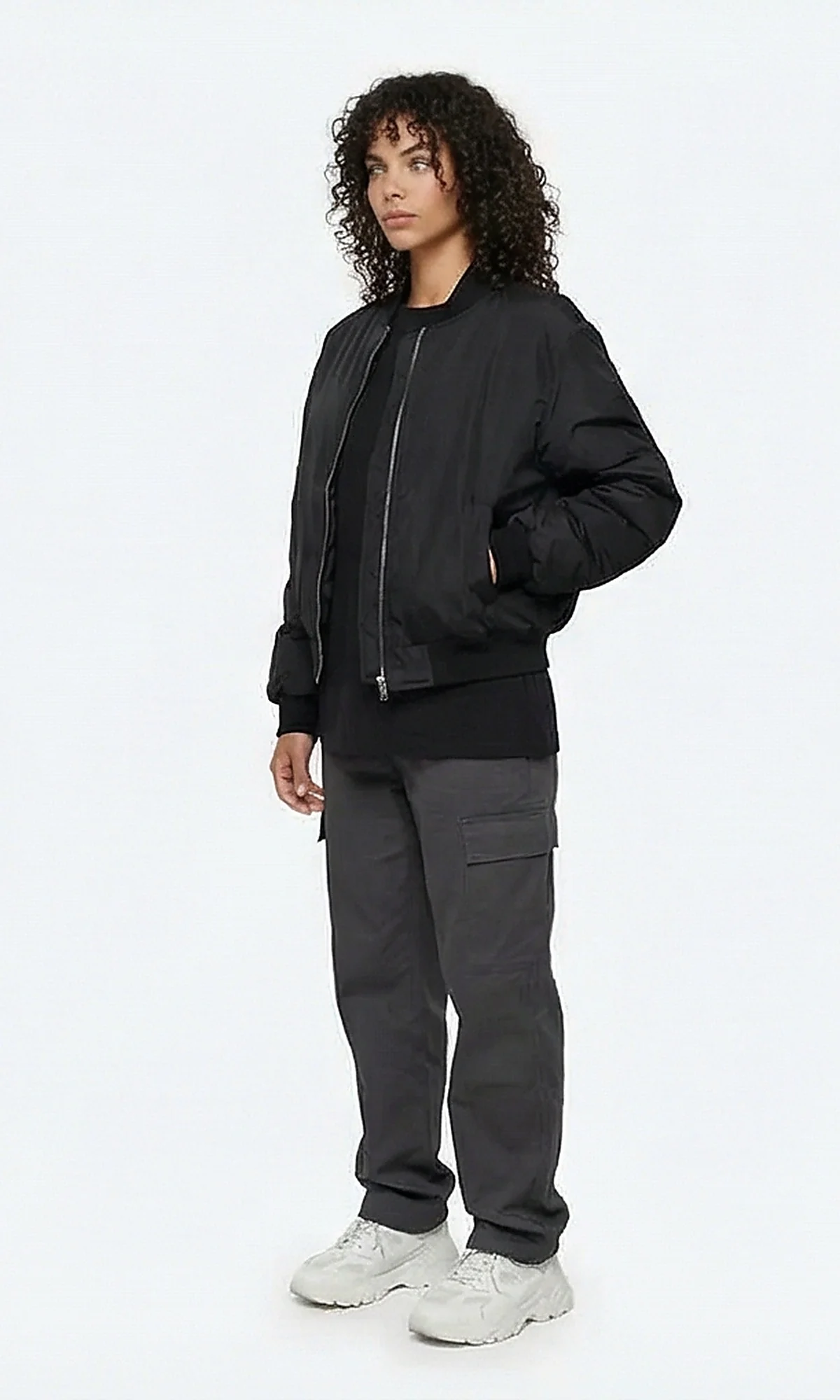 O197945-W24W309-BLACK (WJK) - Image 4