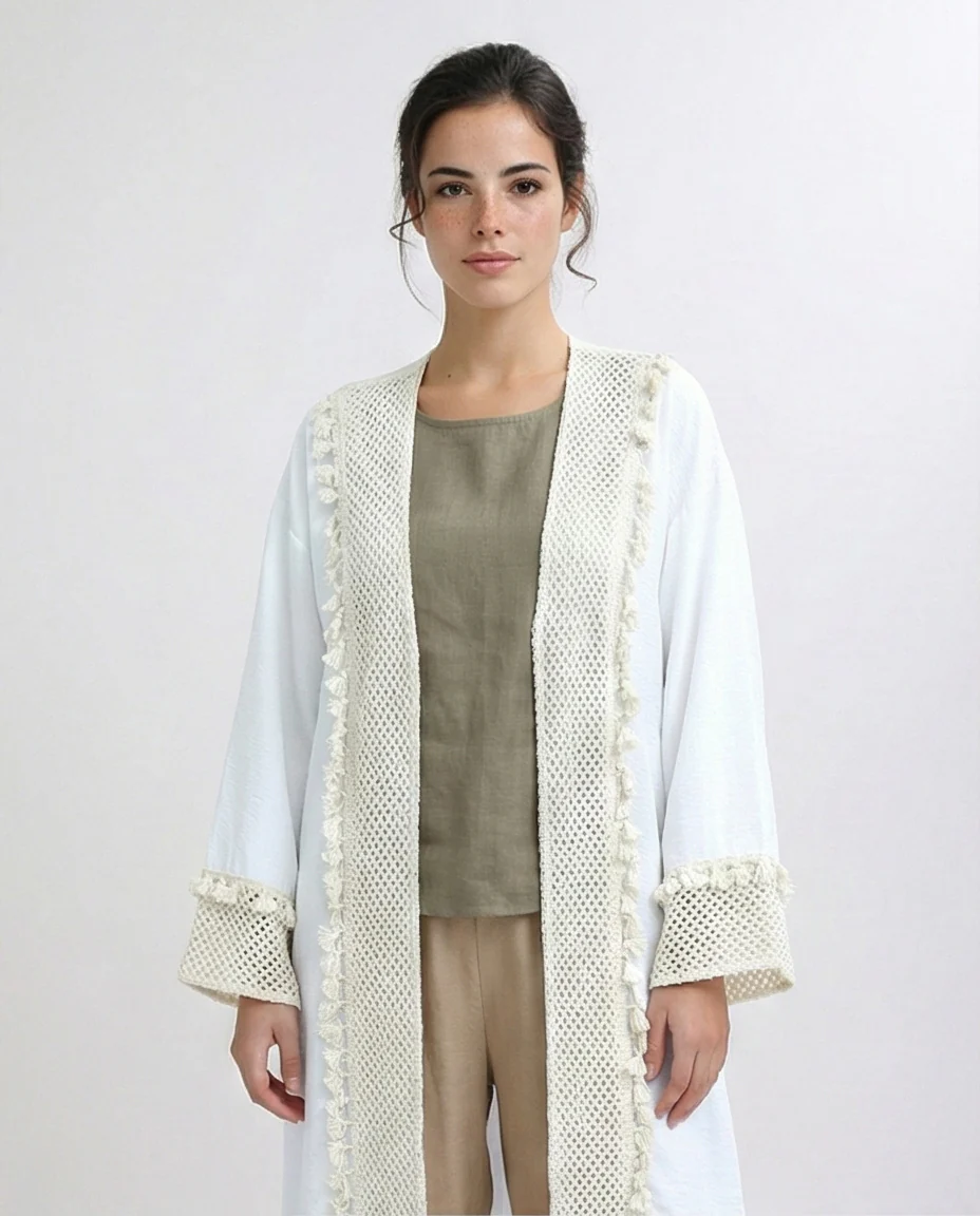 O198045 - Crochet Neckline White Summer Cardigan - Image 4