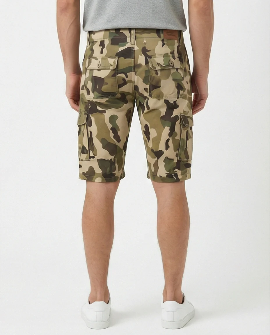 O199147 Men Shorts - Image 2