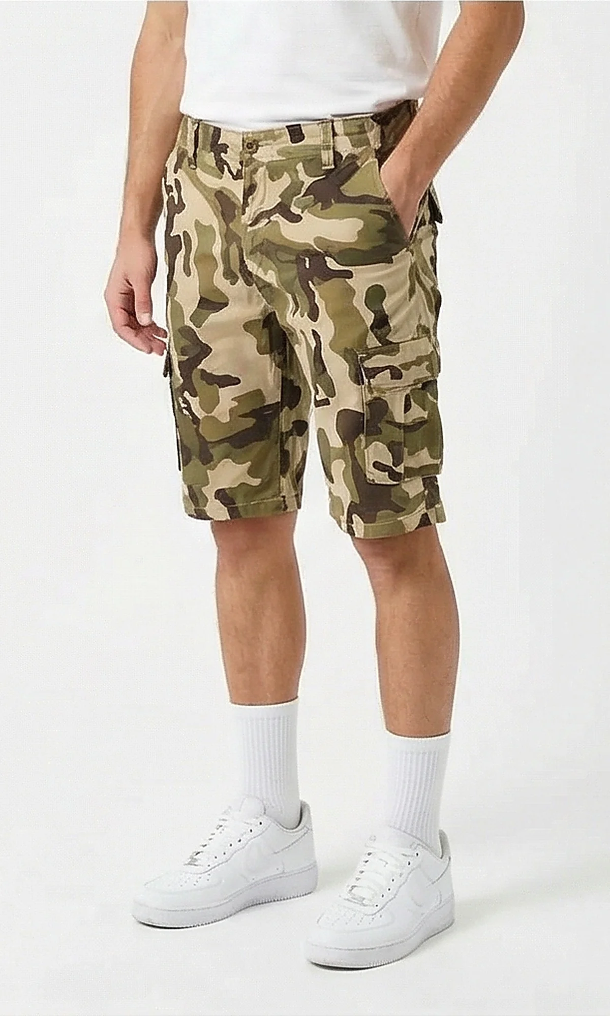 O199147 Men Shorts - Image 5