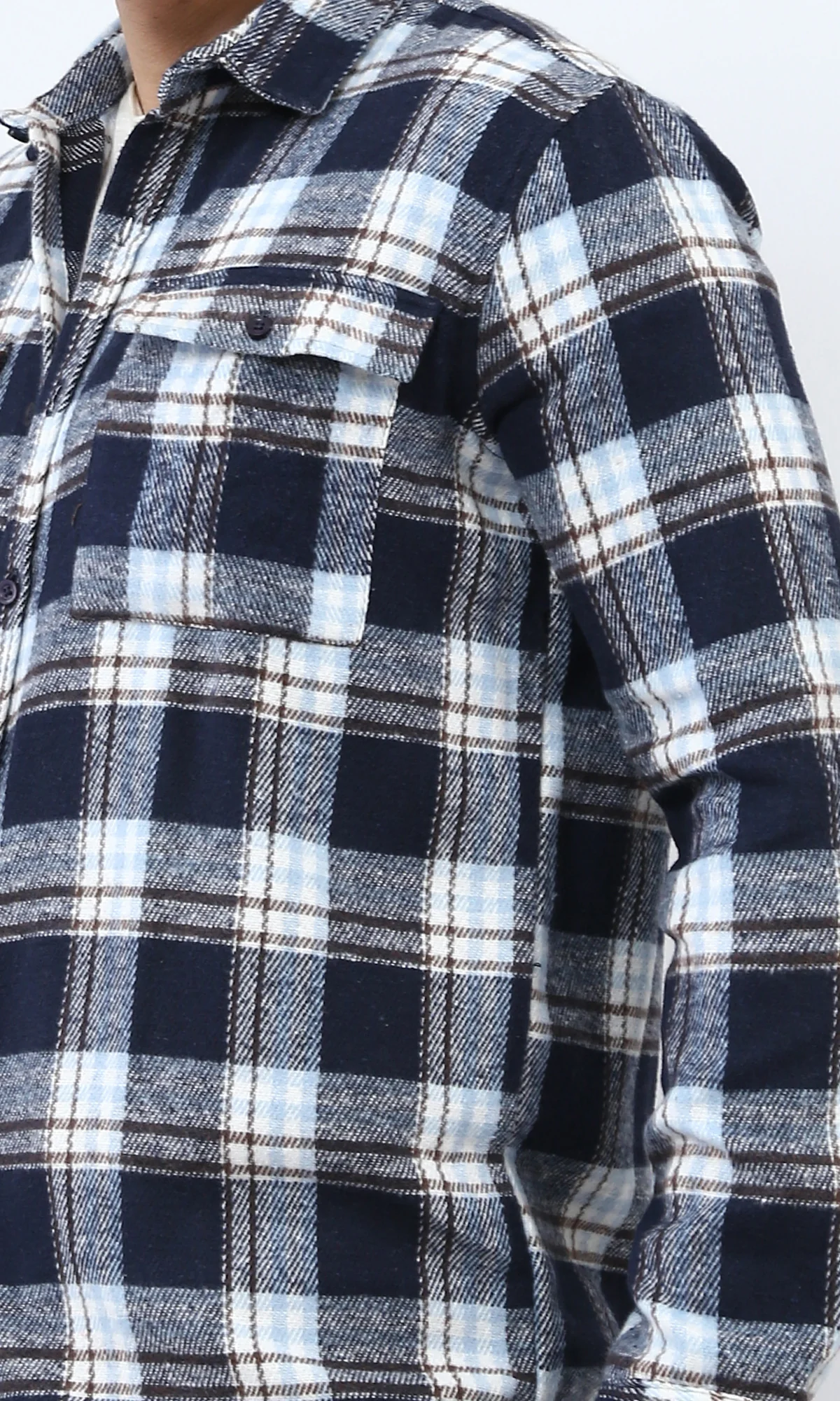 o200612 - Full Buttoned Plaids Heavy Winter Shirt - Navy & Brown - Image 4
