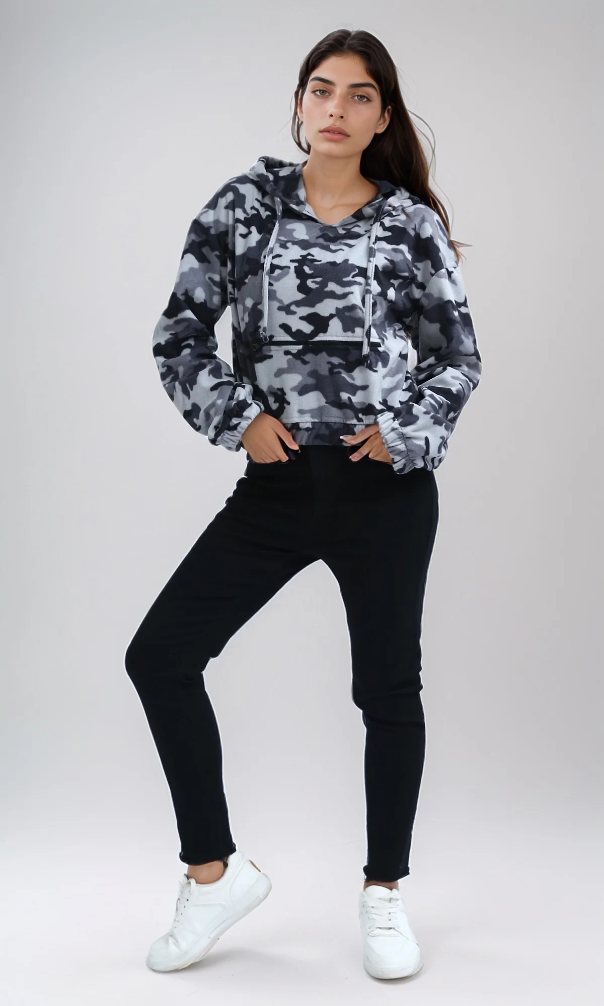 O201153 - Long Sleeves Cropped Camouflage Hoodie - Grey & White - Image 5