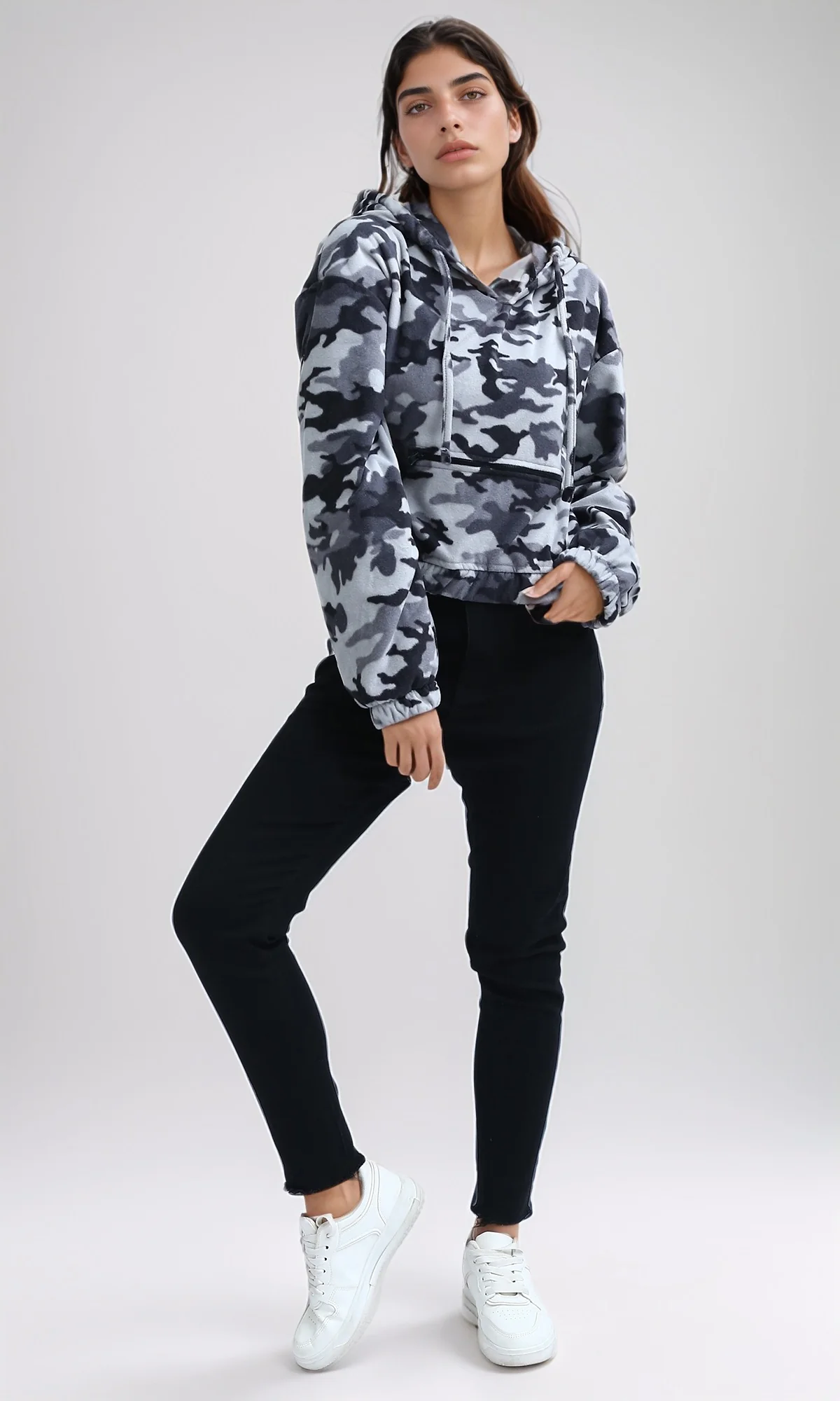 O201153 - Long Sleeves Cropped Camouflage Hoodie - Grey & White - Image 7