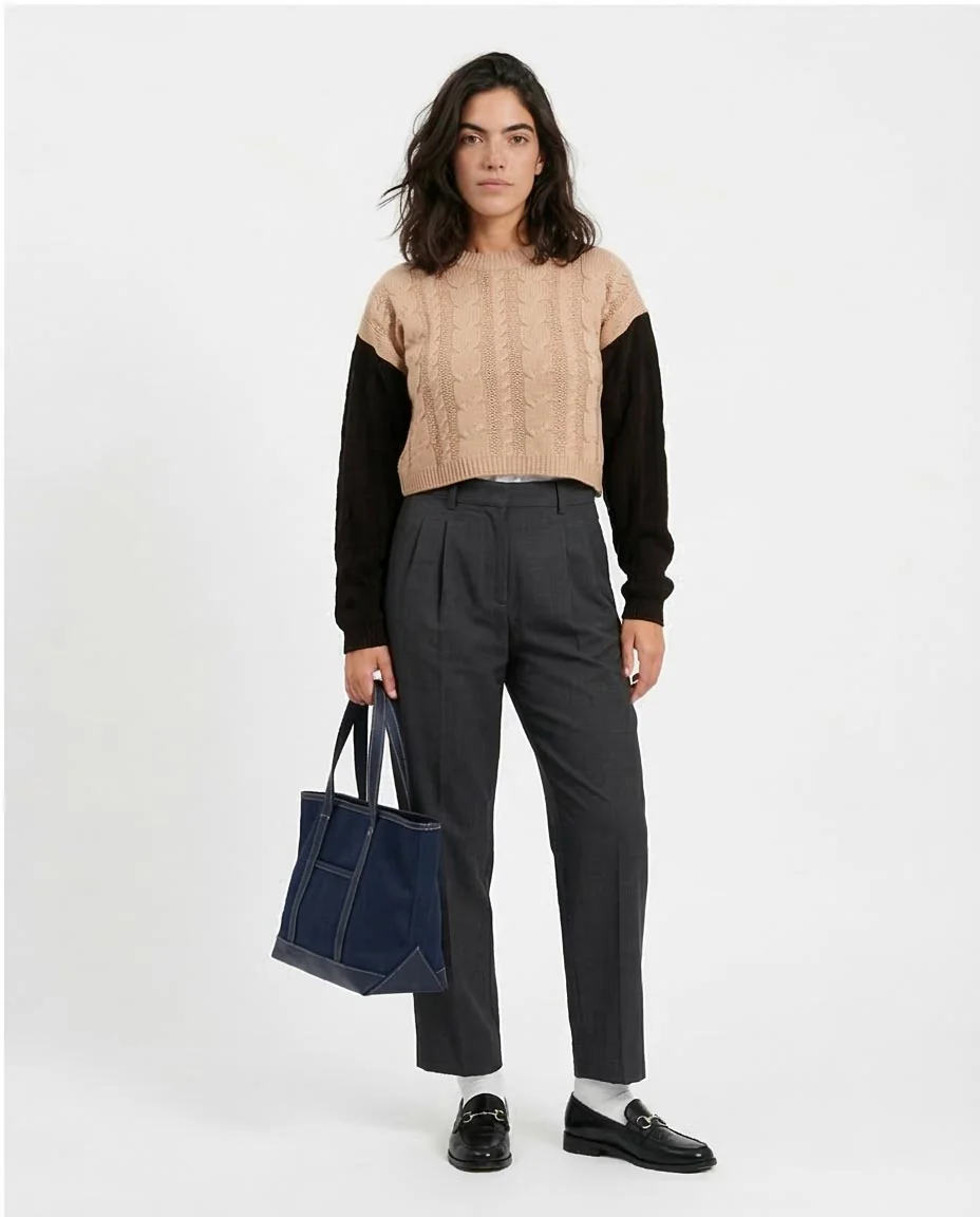 Ravin Two-Tone Cable Knit Cropped Sweater – Tan & Black - o201329 - Image 4