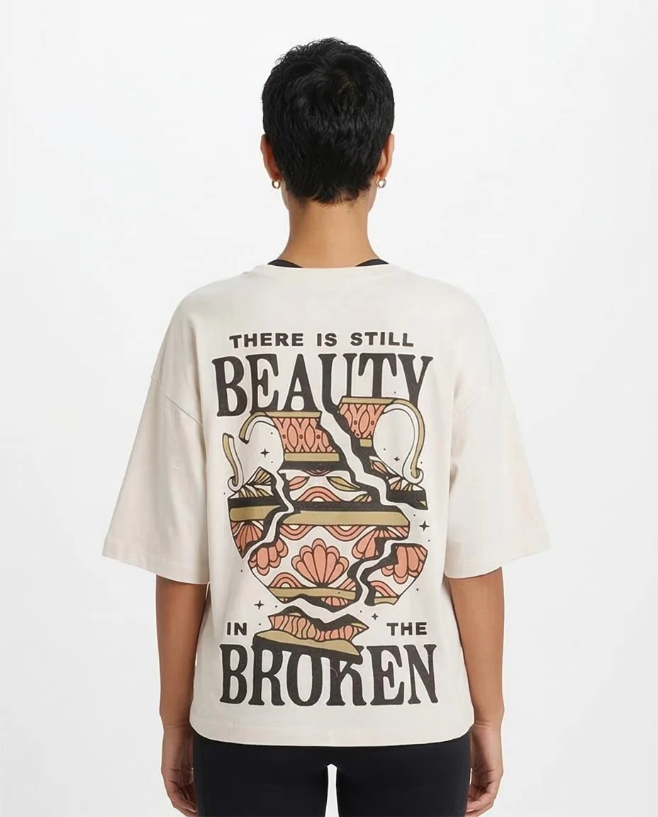 Ravin "Still Beauty" Oversized Graphic T-Shirt – Cream - O203254 - Image 2