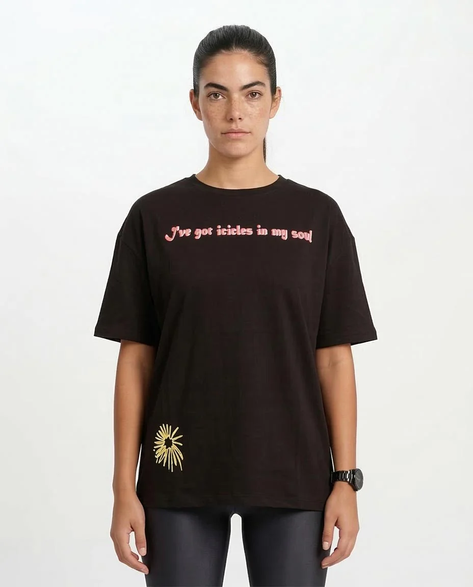 Ravin Unisex Oversized "Icicles in my Soul" Graphic T-Shirt – Black - O204298