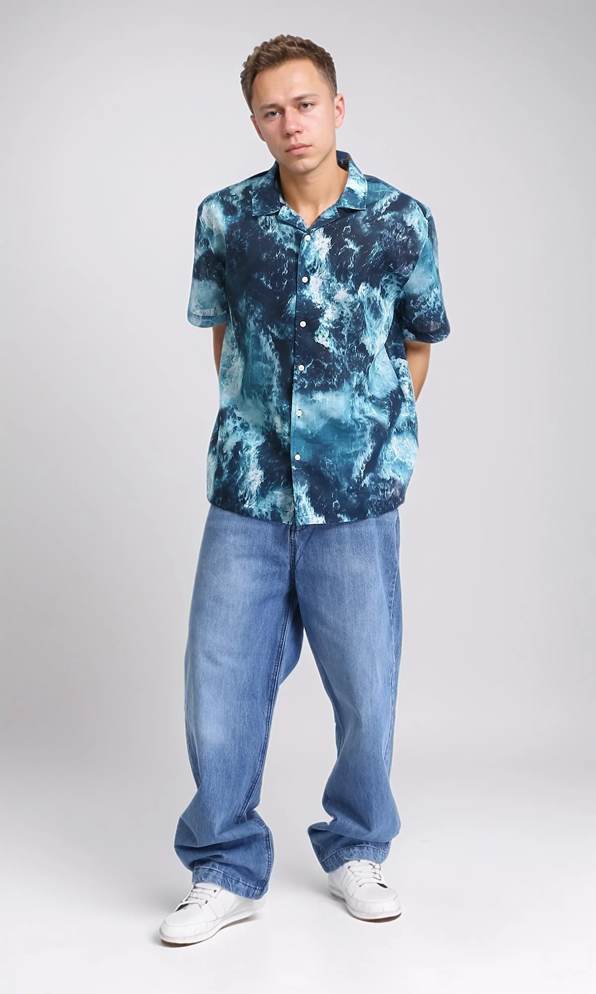 R204705 - Patterned Short Sleeves Summer Shirt - Teal & White - Image 4