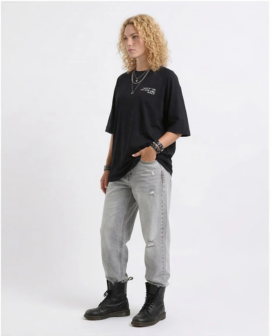 RAVIN Oversized Raglan "Future Just Made" Graphic T-Shirt – Black - R205517 - Image 5