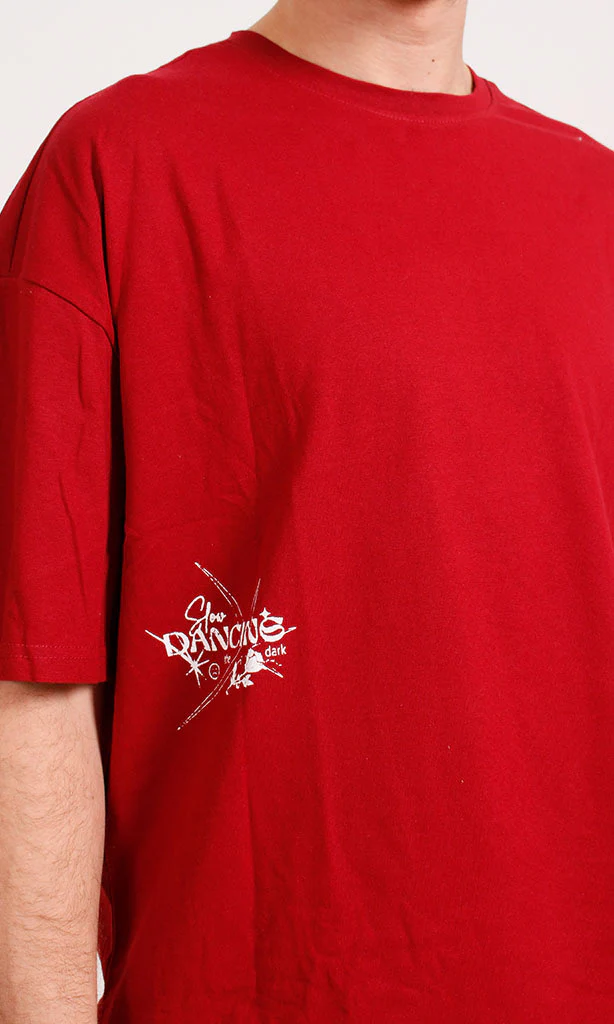 R205820 - Graphic Printed Oversized T-Shirt - Red - Image 3
