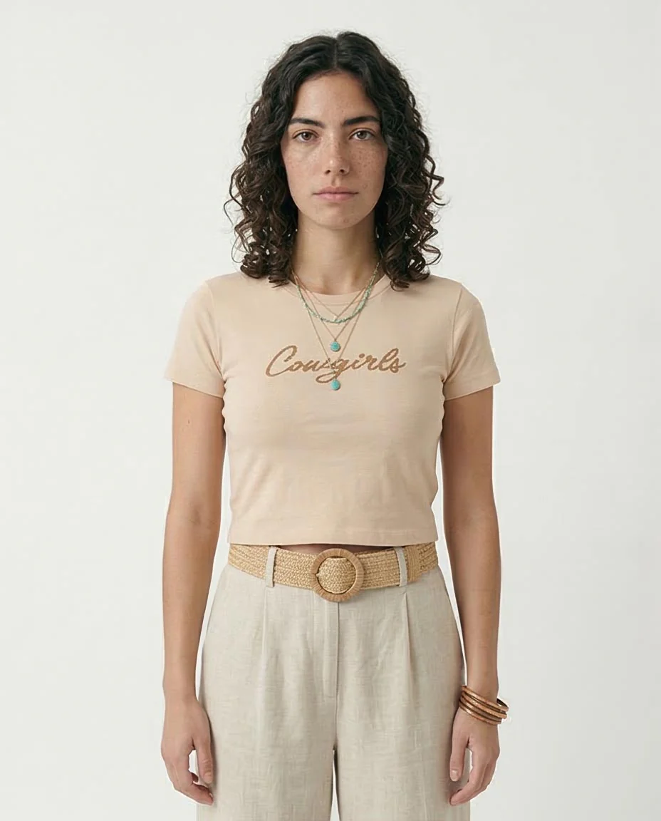 Ravin Women’s "Long Live Cowgirls" Graphic Crop T-Shirt – Sand - R205861