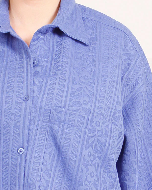 Ravin Textured Jacquard Cropped Shirt – Cornflower Blue - R206565 - Image 4