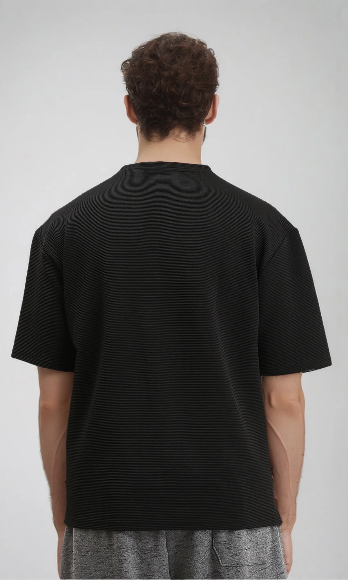 R207842 - Ribbed Round Neck Relaxed Tee - Black - Image 2