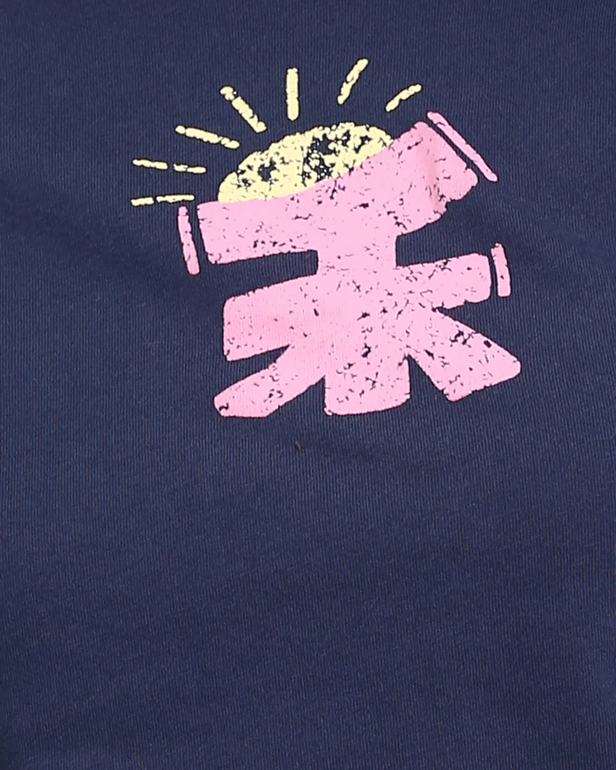 Ravin Women’s Cinched-Side Graphic Tee – Navy Blue Distressed Print - R207870 - Image 4