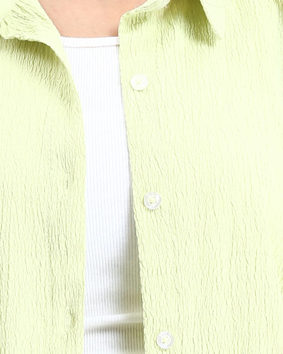 RAVIN Women’s Crinkle-Textured Button-Down Shirt – Lime Sorbet - R208129 - Image 4