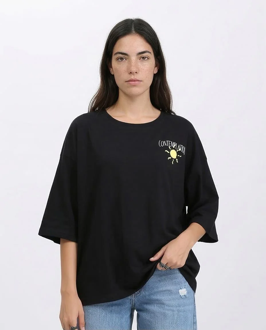Ravin Oversized "Contemplation" Graphic T-Shirt – Black - R208607