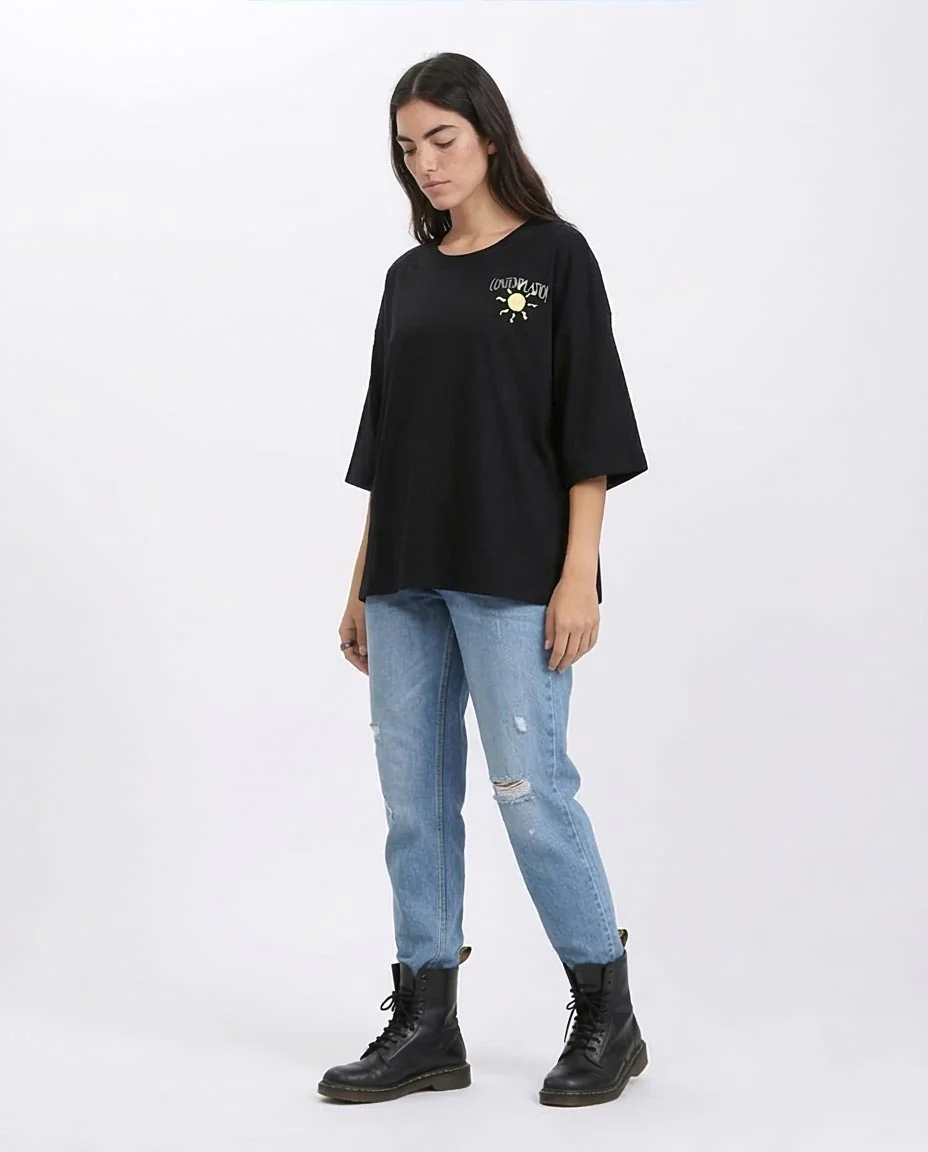 Ravin Oversized "Contemplation" Graphic T-Shirt – Black - R208607 - Image 5
