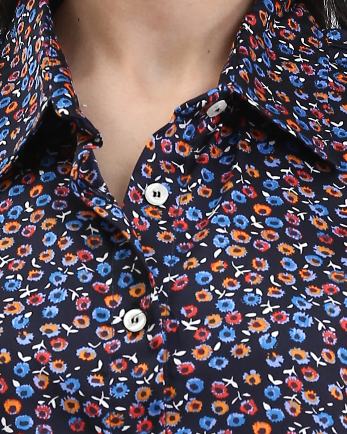 Ravin Women’s Ditsy Floral Print Button-Down Shirt – Navy & Orange Multi Color - R208771 - Image 4