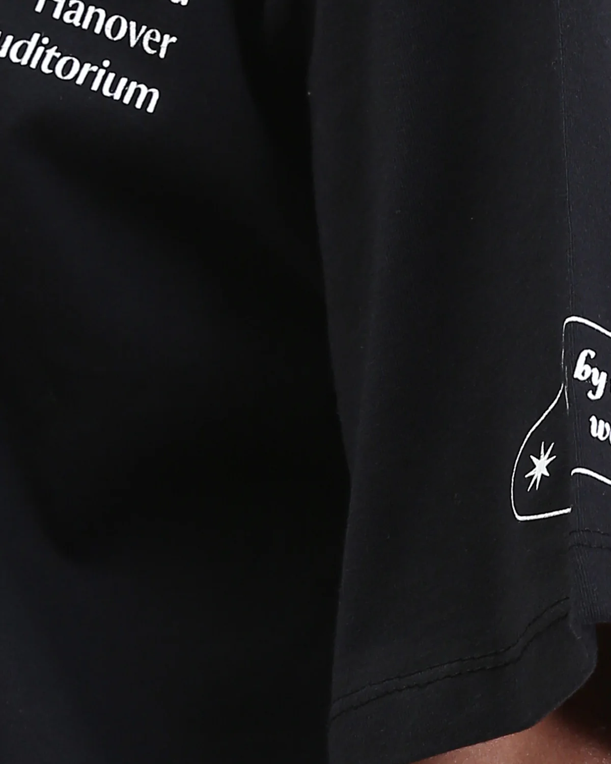 Ravin "Kawkab al-Sharq" Oversized Graphic T-Shirt - Umm Kulthum Edition - Black - R209134 - Image 4