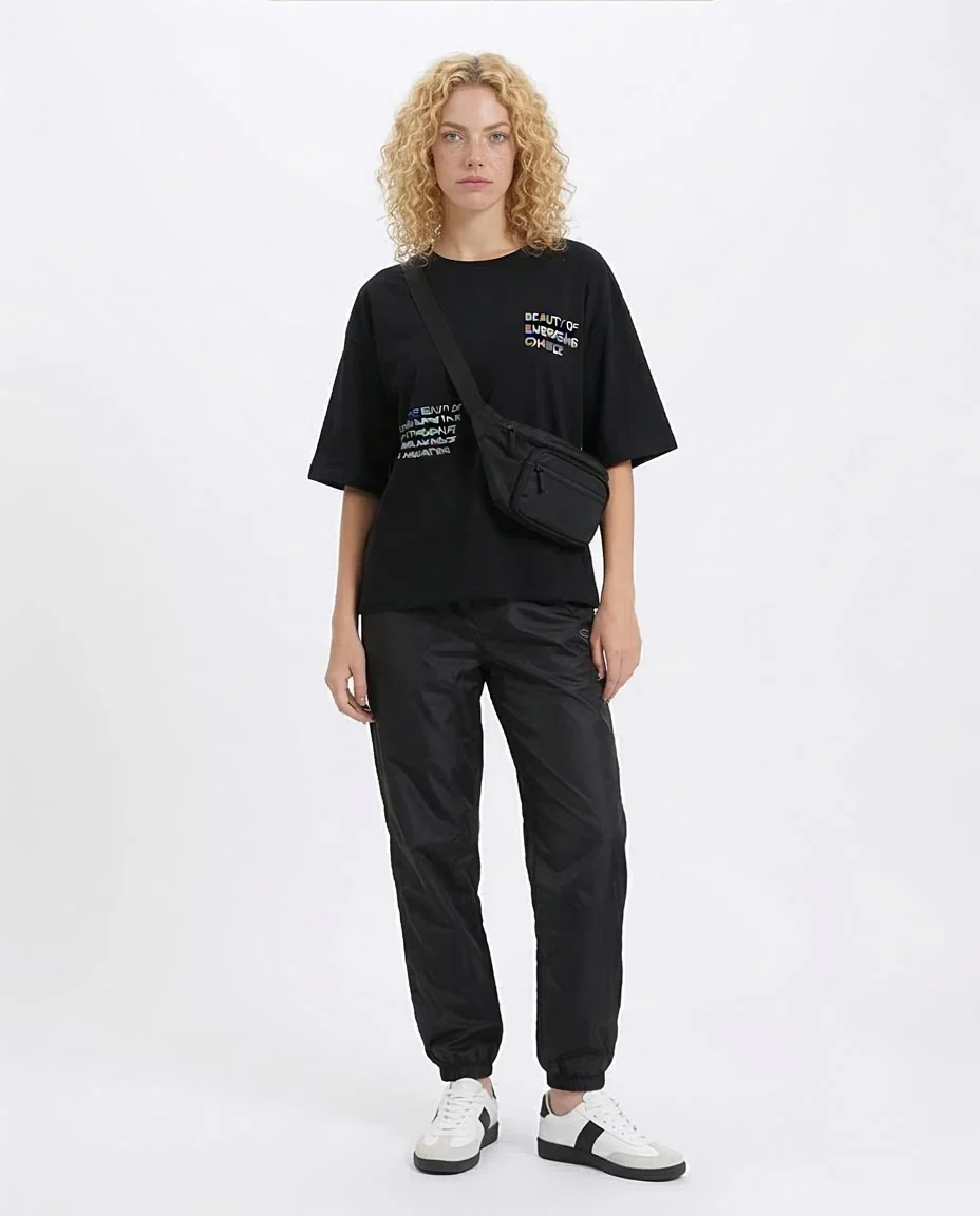 Ravin Butterfly Graphic Oversized Tee – "Beauty of Embracing Change" - Black - R209135 - Image 3