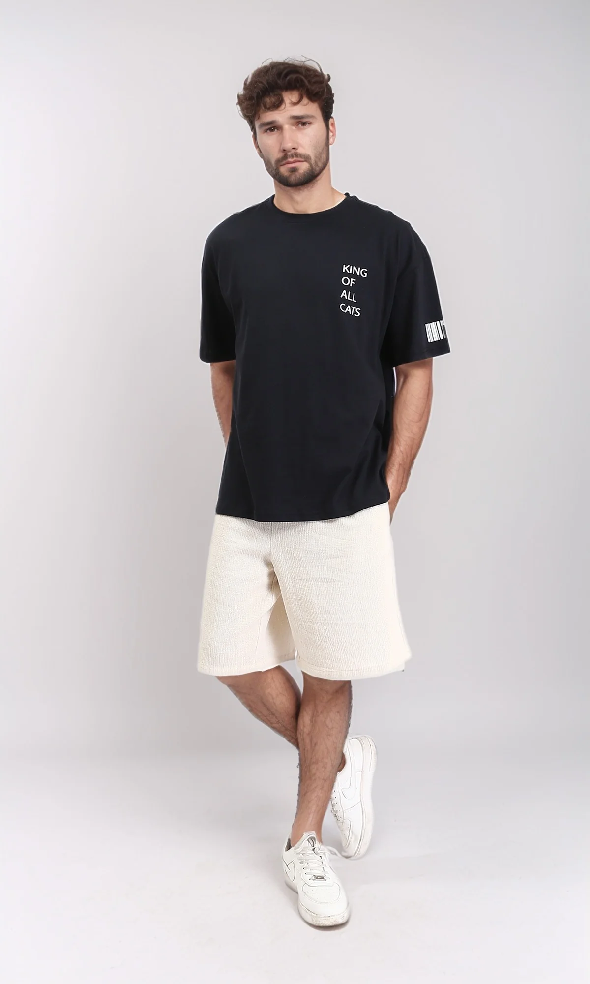 Ravin "King of All Cats" Oversized Graphic T-Shirt - R209413 - Image 4