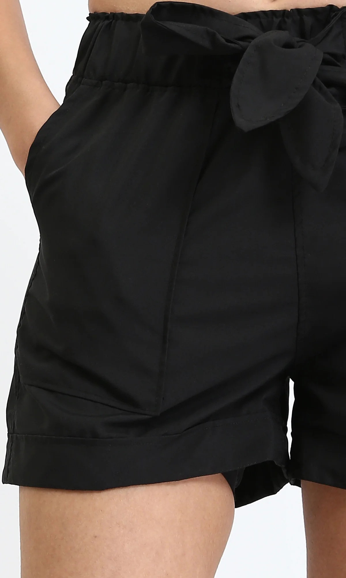 R209924 - Fashionable Shorts with Decorative Belt - Black - Image 3