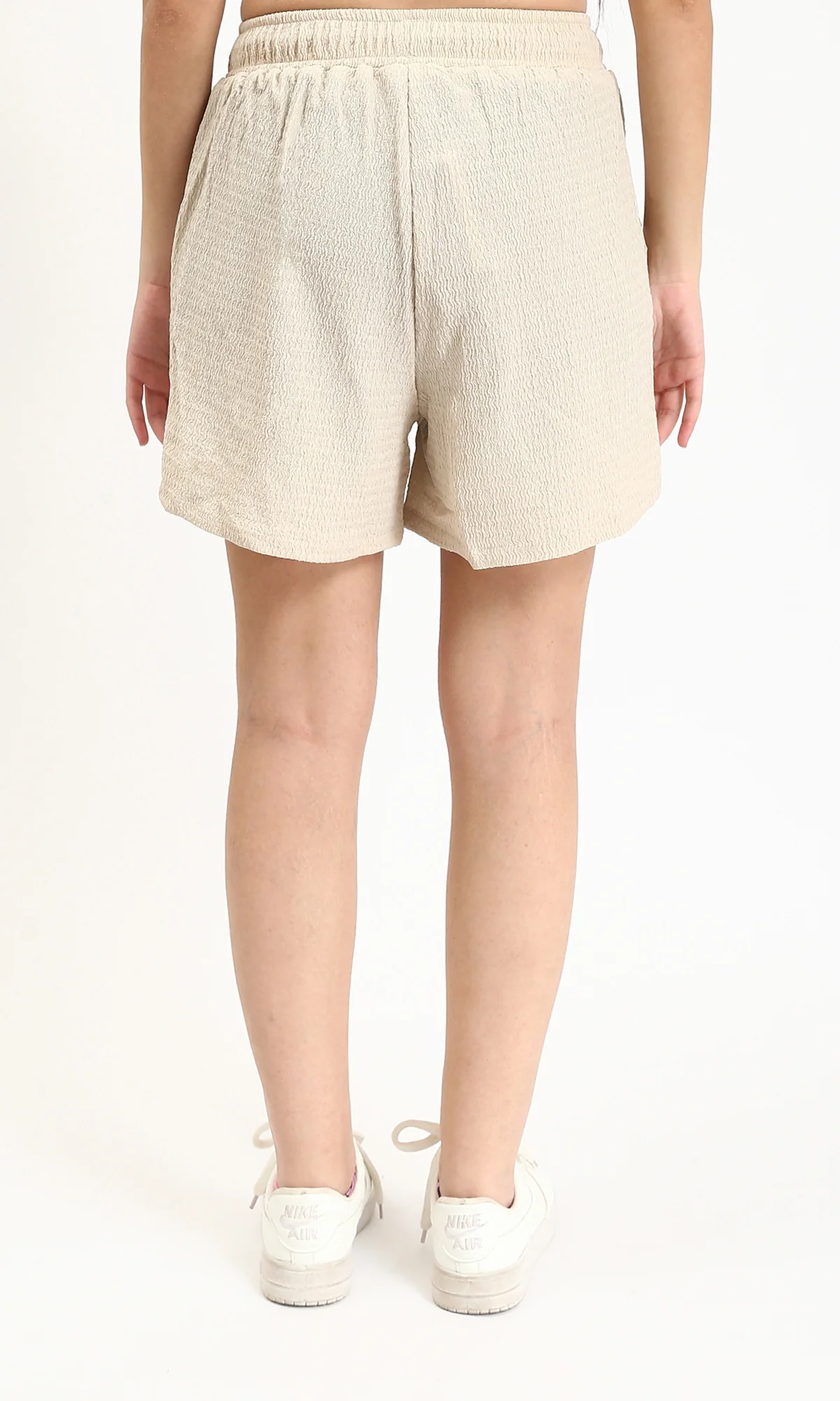 R210504 - Textured Feminine Short with Side Pockets - Beige - Image 2