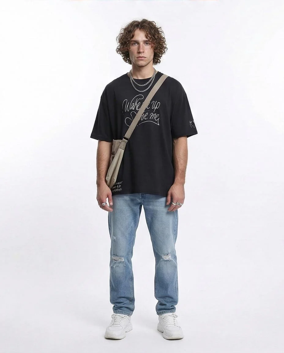 RAVIN "Wake Me Up" Oversized Graphic T-Shirt - Black - R210532 - Image 4