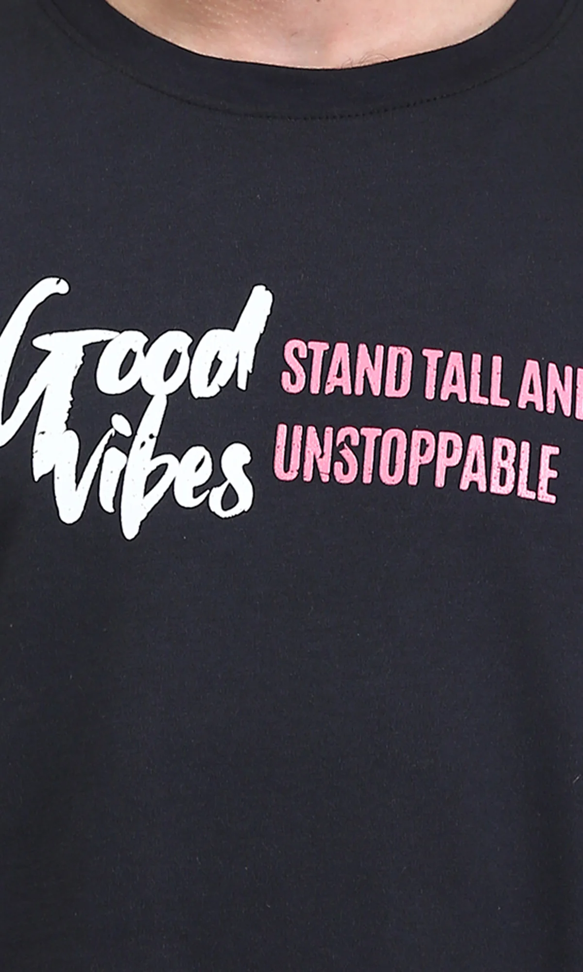 Ravin Men’s Oversized "Good Vibes" Graphic T-Shirt – Black - R210537 - Image 3