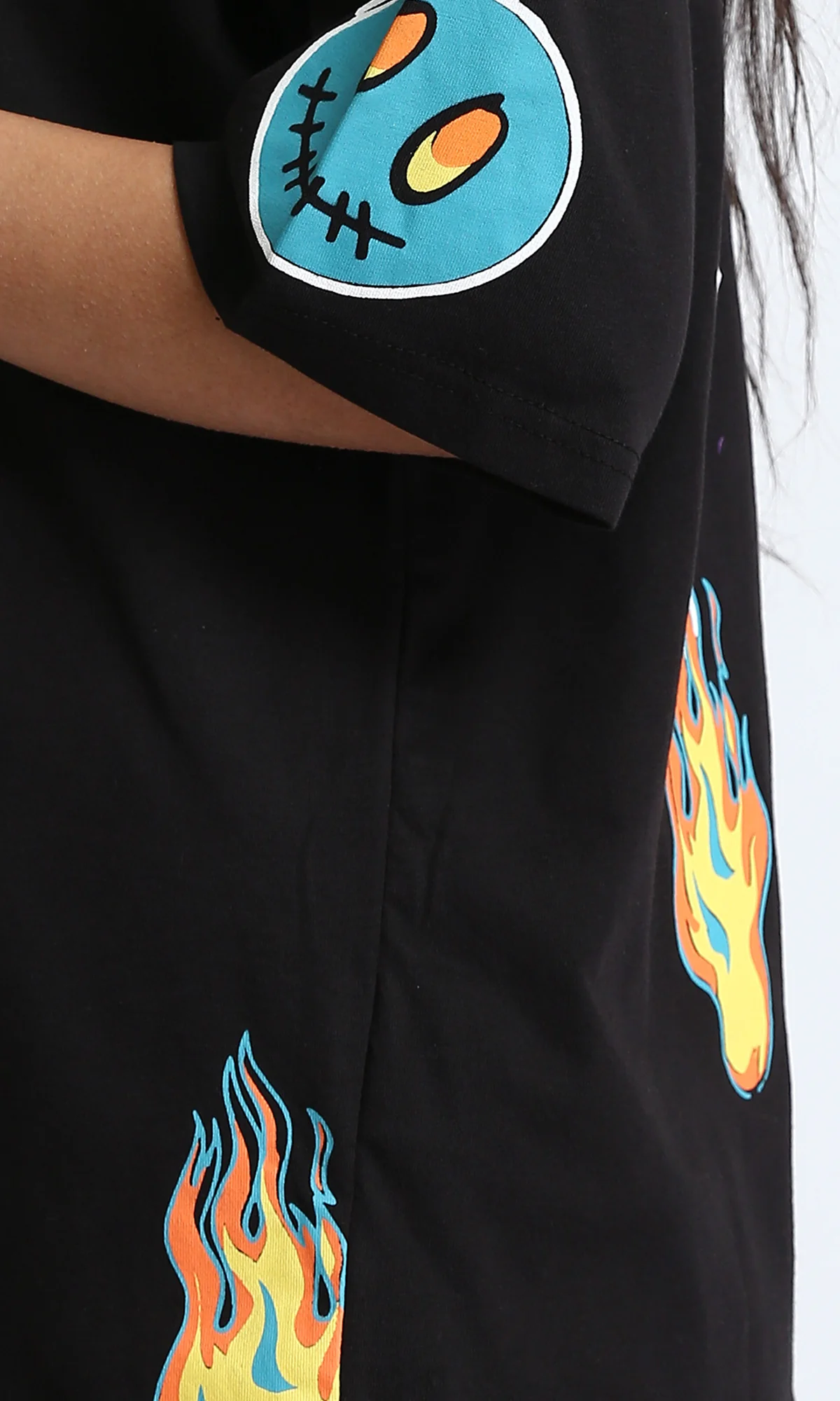R211627 - Printed Elbow Sleeves Casual Tee - Black - Image 3