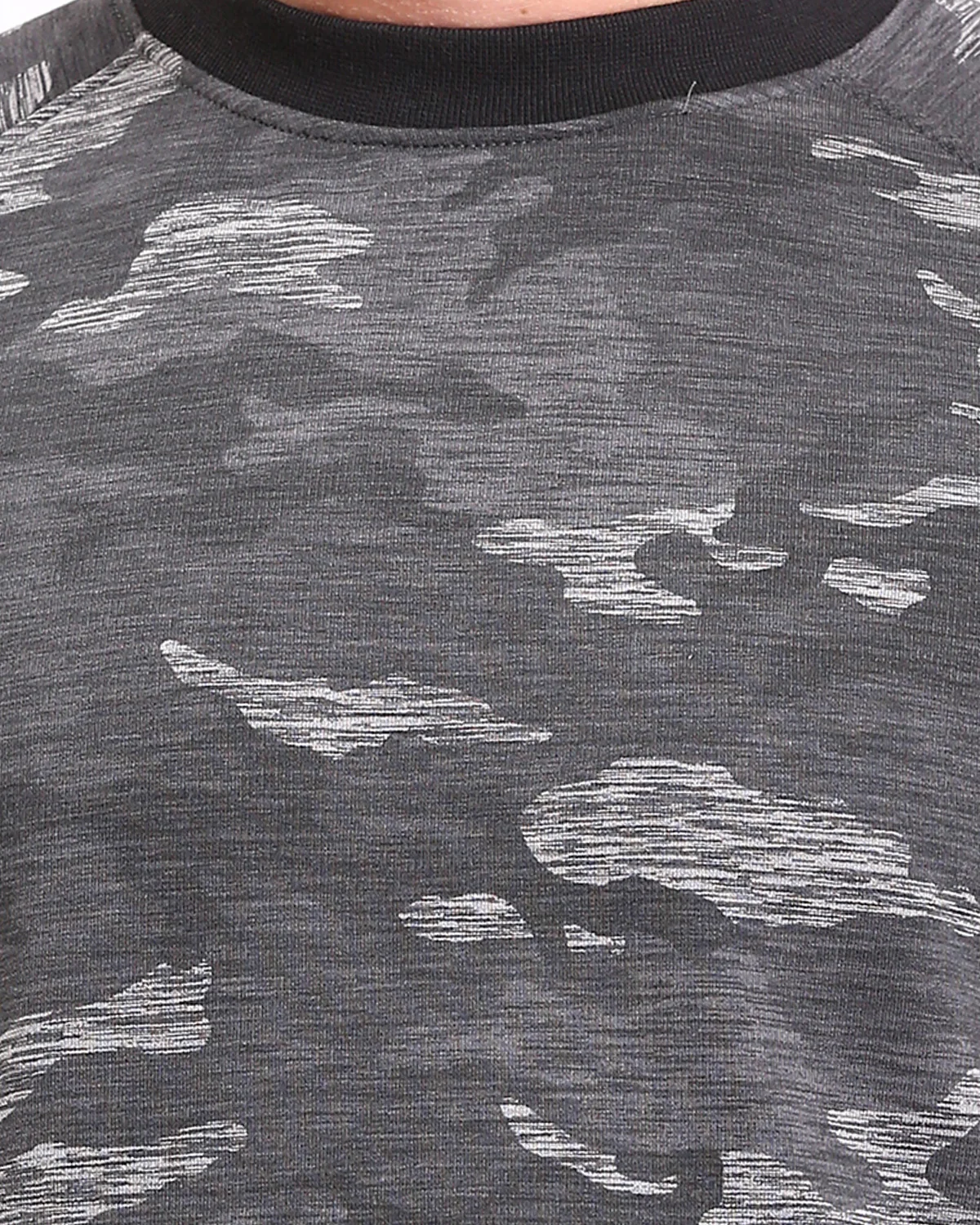 Ravin Men's Camo Raglan Sweatshirt with Static Detailing — Charcoal Grey - R212102 - Image 4
