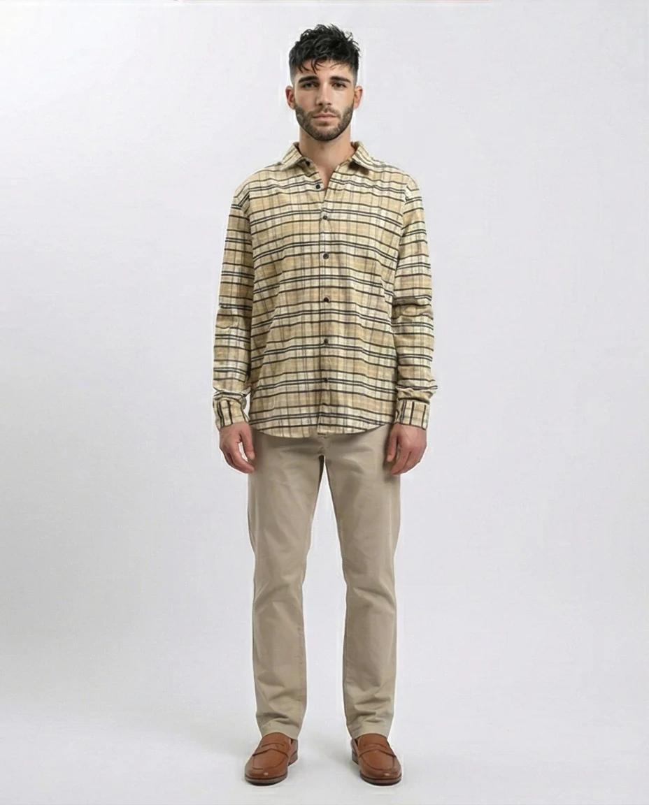R215012 - Regular Fit Buttoned Plaid Shirt - Beige & Black - Image 5