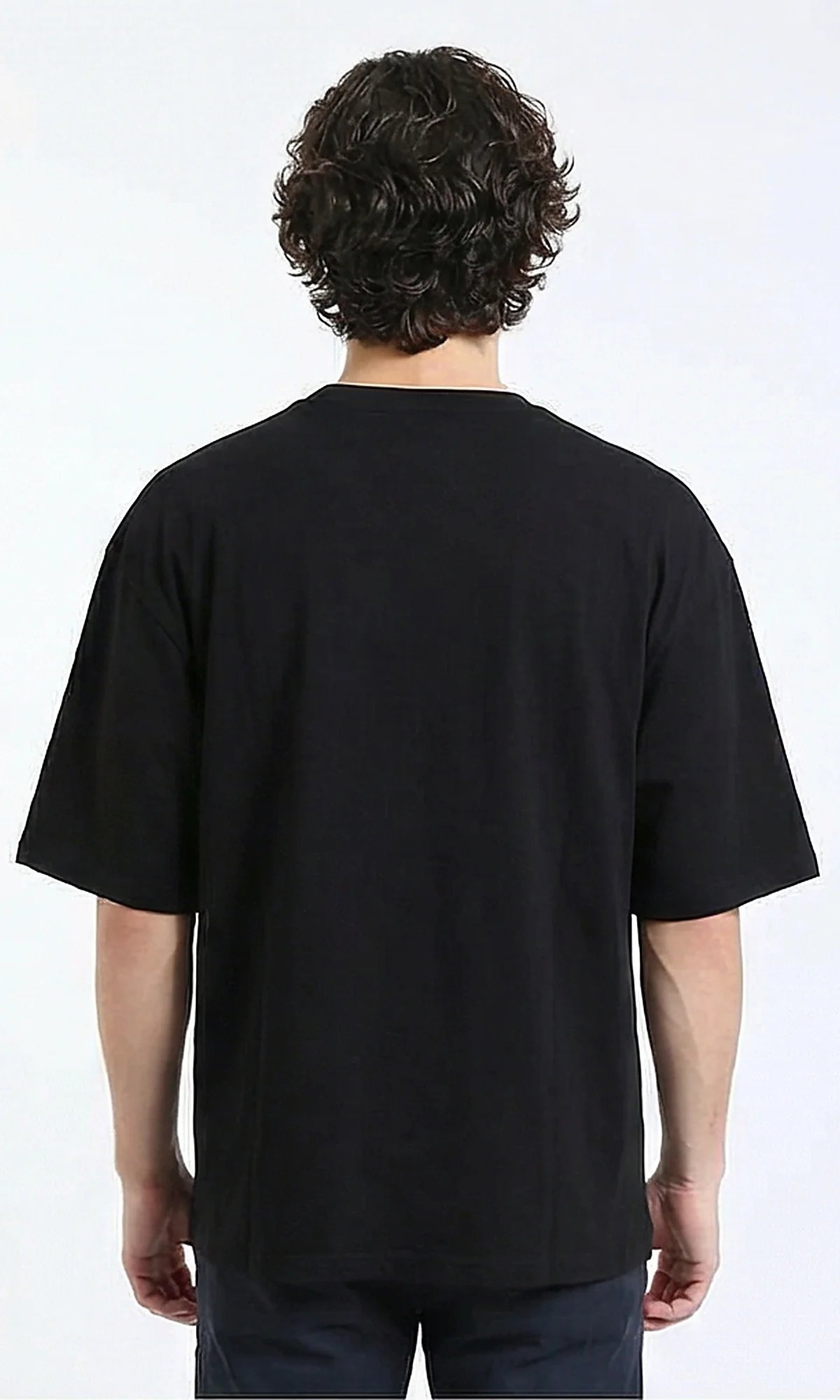R215726 - Printed Relaxed Elbow Sleeve Tee - Black - Image 2