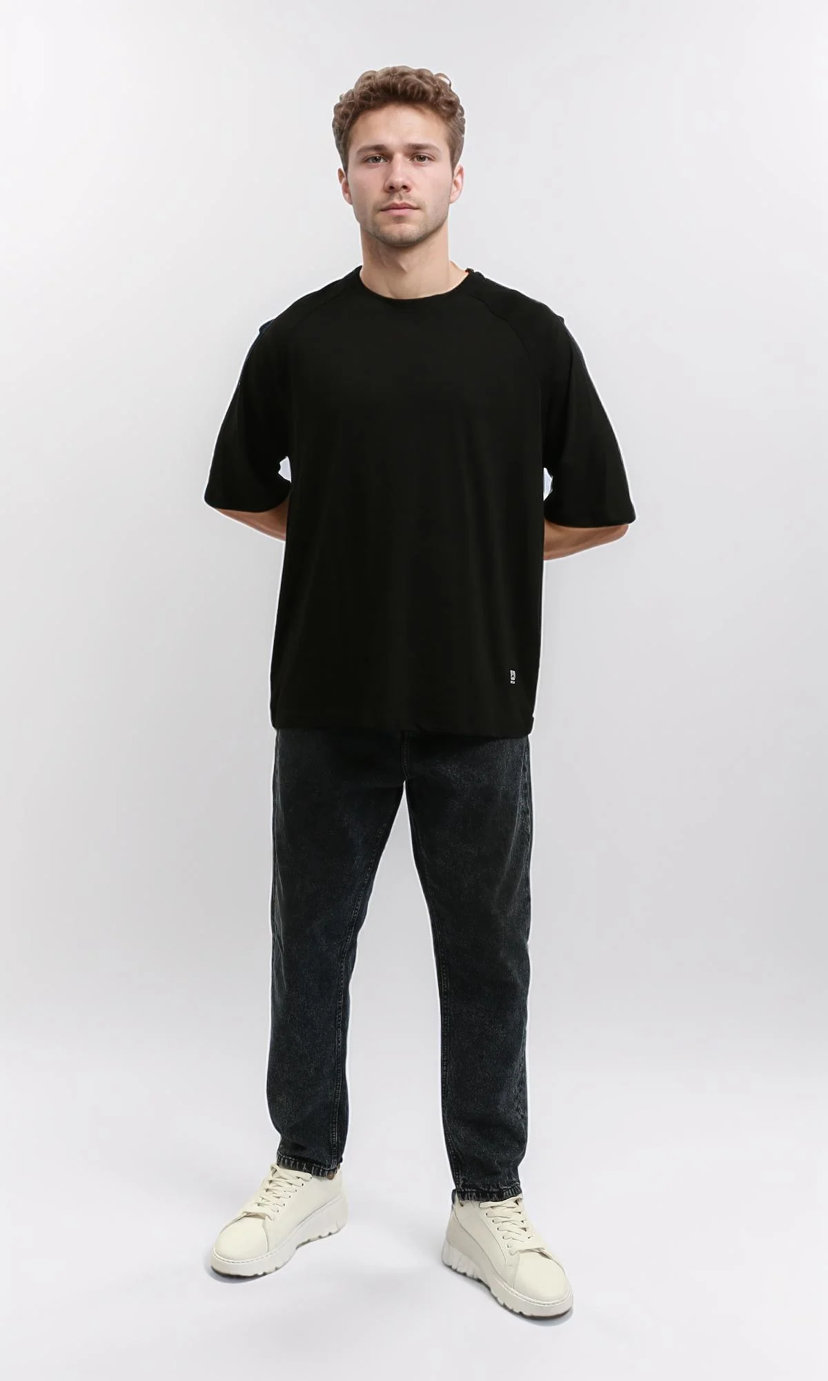 R215870 - Crew Neck Relaxed Fit Cotton Tee - Black - Image 4
