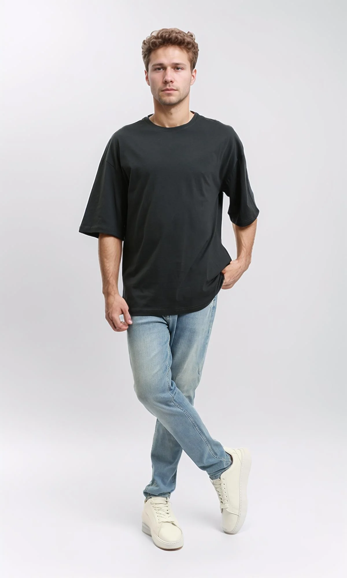 R216110 - Solid Crew Neck Relaxed Fit Tee - Charcoal Grey - Image 4