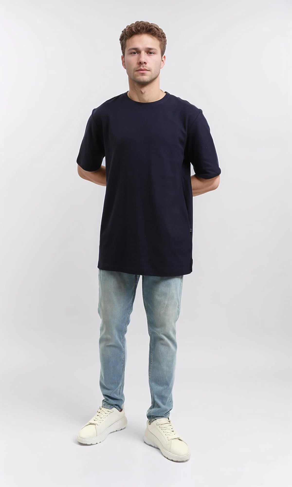 R216165 - Solid Crew Neck Relaxed Fit Tee - Navy Blue - Image 4