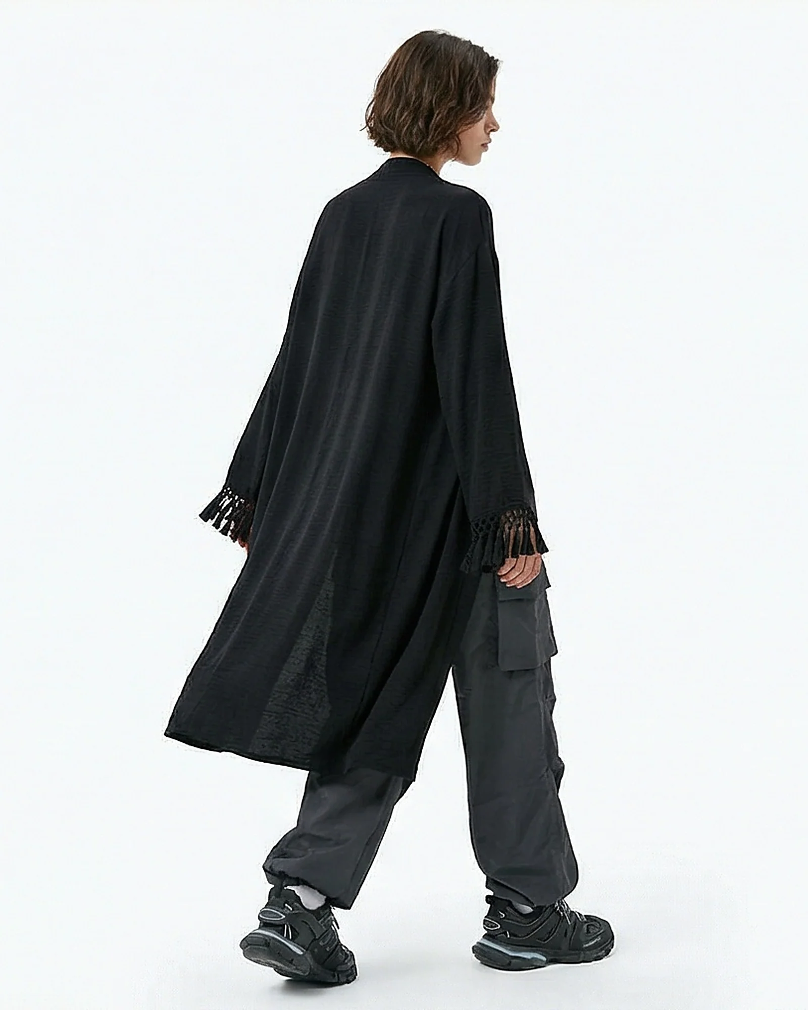 R217074-S26W306-BLACK (CAR) - Image 4
