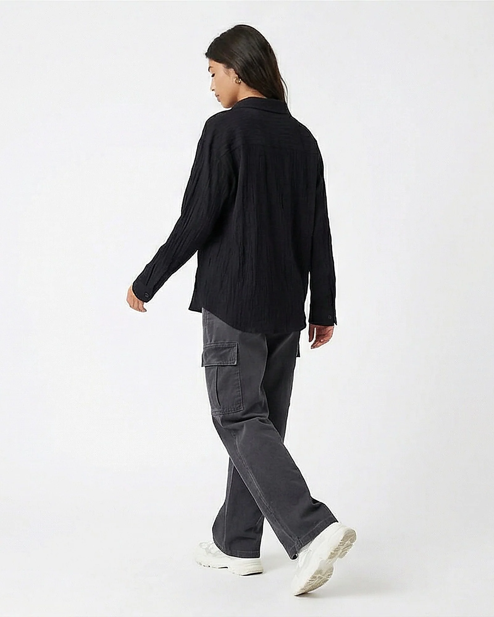 R217305-S26W408-BLACK (WLS) - Image 4